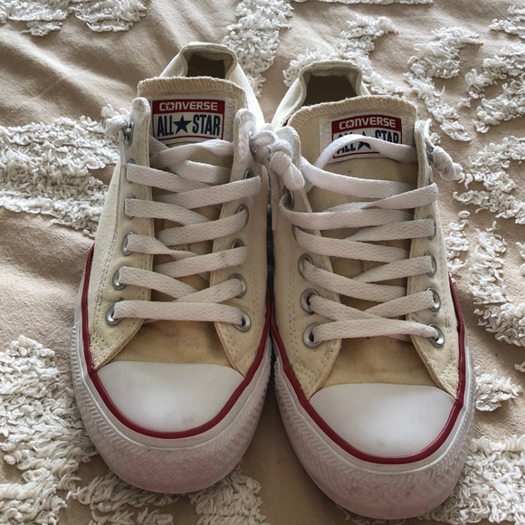 Converse women’s size 7 - Picture 1 of 7